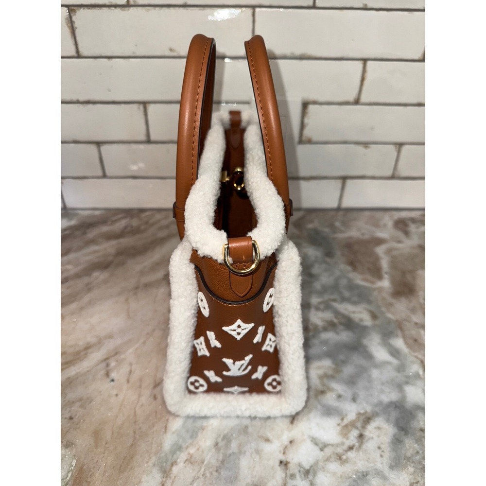 Louis Vuitton On My Side PM Caramel Leather Shearling Monogram Handbag M58918 - Picture 3 of 12